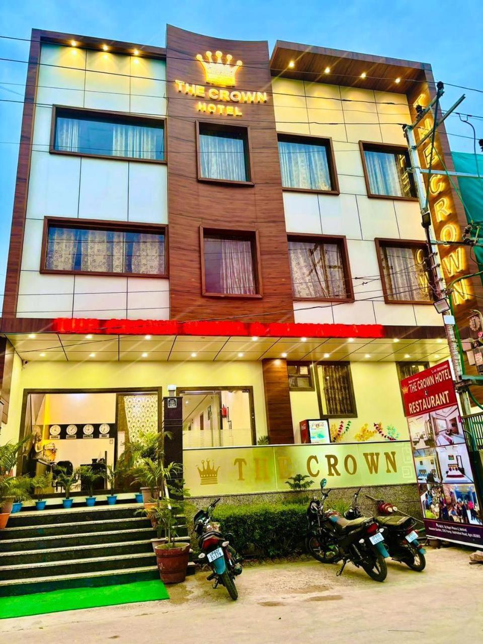 Crown Hotel Agra Near Taj Mahal Экстерьер фото